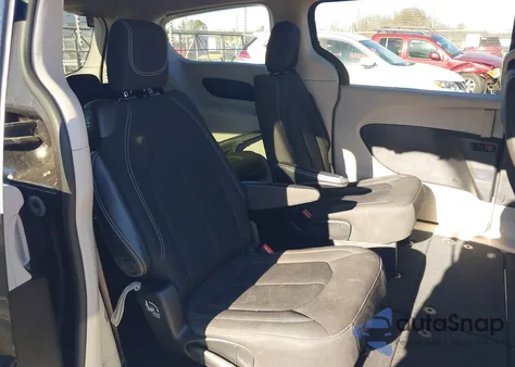 2023 Chrysler Voyager Lx из США, поврежденный, VIN 2C4RC1CG4PR535961